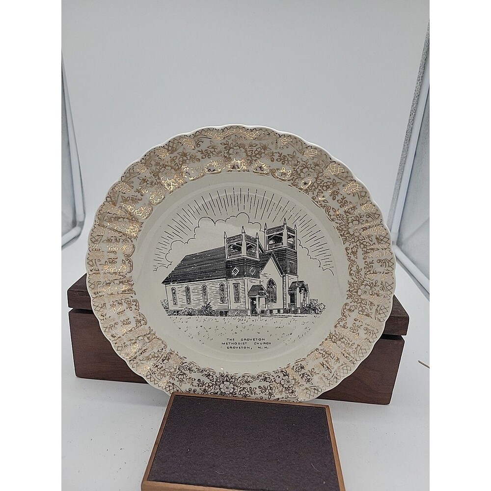9.75" Groveton NH Methodist Church Vintage Plate New Hampshire World Wide Art